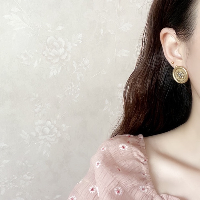 Hoa tai retro cổ điển hình hoa trà - Maben