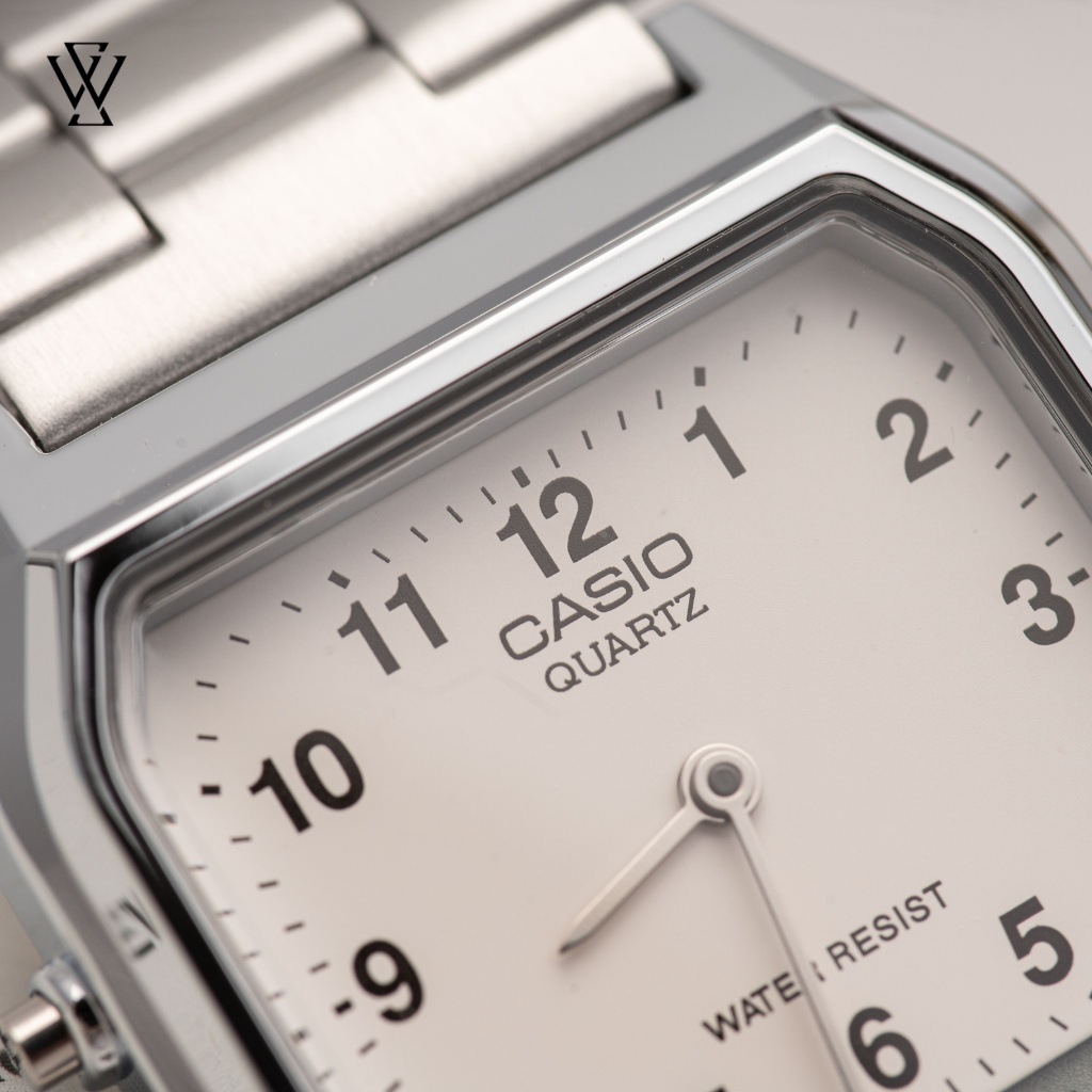 Đồng Hồ Quartz Nam Casio WATCHSTORE AQ-230A-7BMQ Thiết Kế Kính Khoáng 38mm, Dây Kim Loại, Vỏ Thép Không Gỉ