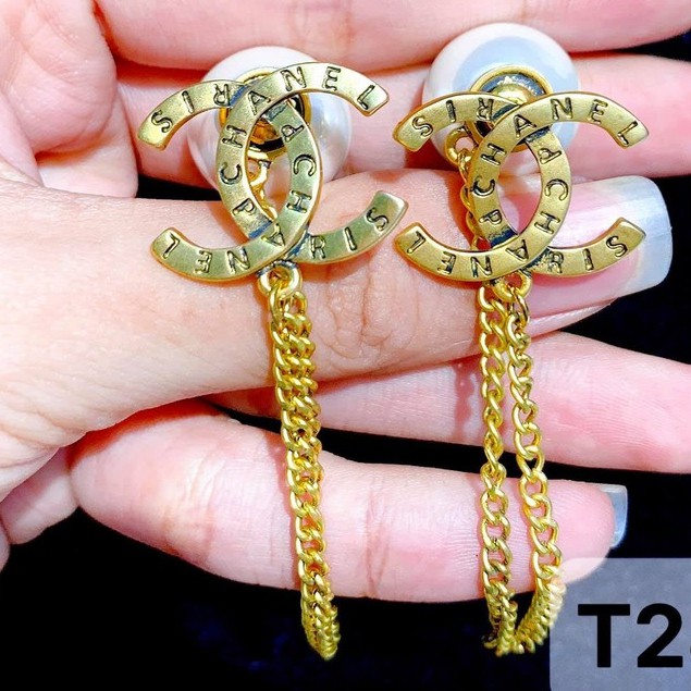 Bông Tai Nữ Cá Tính Đính Đá Cao Cấp Mang Phong Cách Hàn Quốc  - MS270512