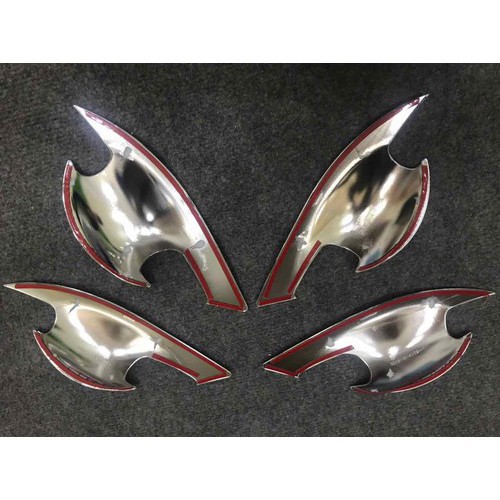 Ốp trang trí tay và hõm cửa dành cho xe mazda 3 2020 mẫu mạ crom