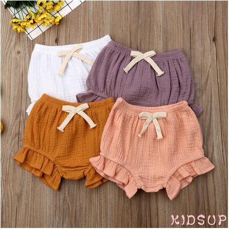 Quần short cotton nhún bèo xinh xắn che tã cho bé gái