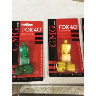 1 Còi Fox 40 có dây đeo - 1 cái