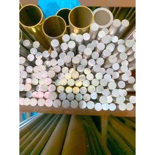 Nhôm tròn đặc phi 8mm dài 1m