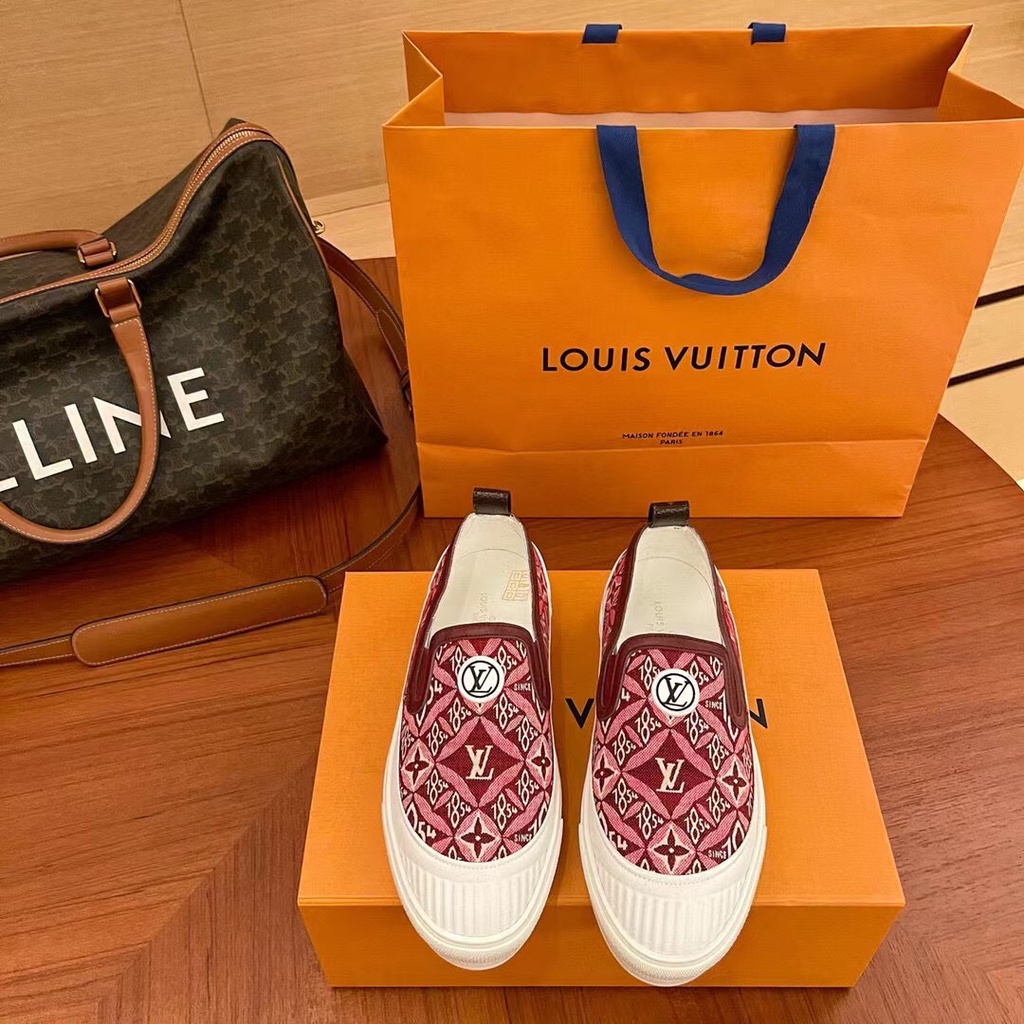 Giày lười nữ da thật Louis Vuitton LV kiểu dáng trẻ trung, thời trang kết hợp với họa tiết cổ điển, nổi bật