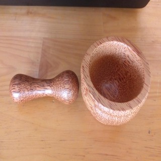 cối chày gỗ nhỏ