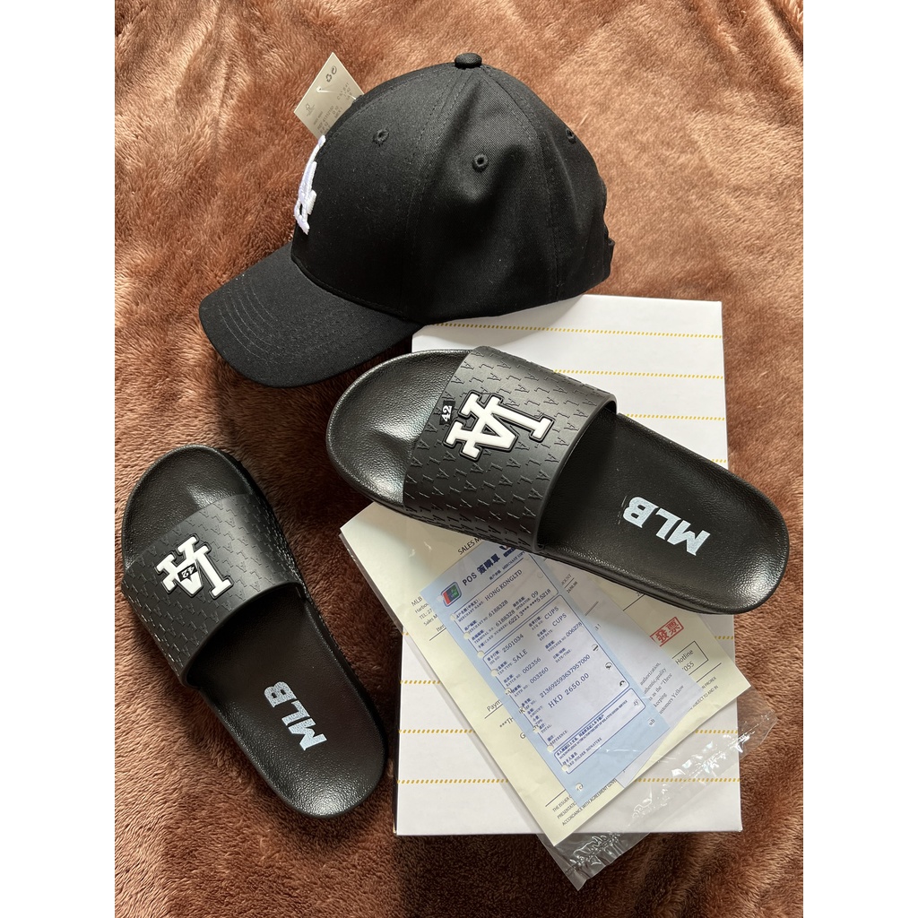 Dép nam nữ 𝐌𝐋𝐁 - LA đen Full box Unisex, Quai Ngang, Đế êm, Siêu hot Trend 2022