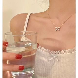  Vòng cổ Mặt Bướm Đính Đá Sang Trọng