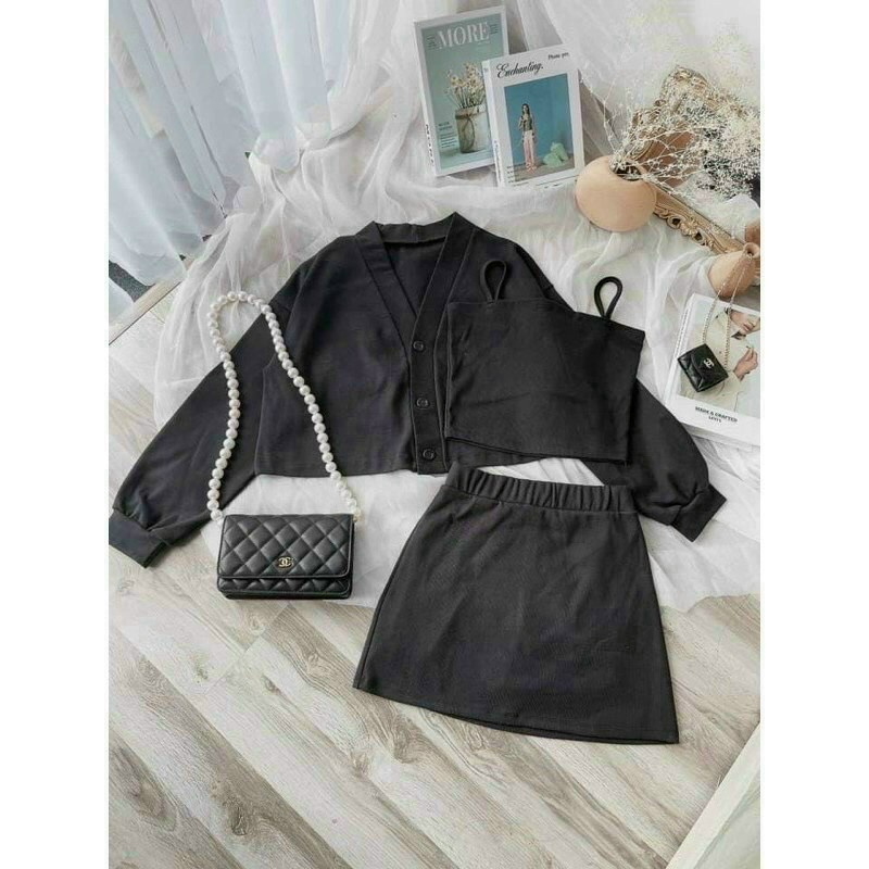 Set 3 món kèm áo 2s, váy và áo khác cardigan lửng NG