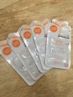 Mặt Nạ Thuốc MEDIHEAL (1 miếng)