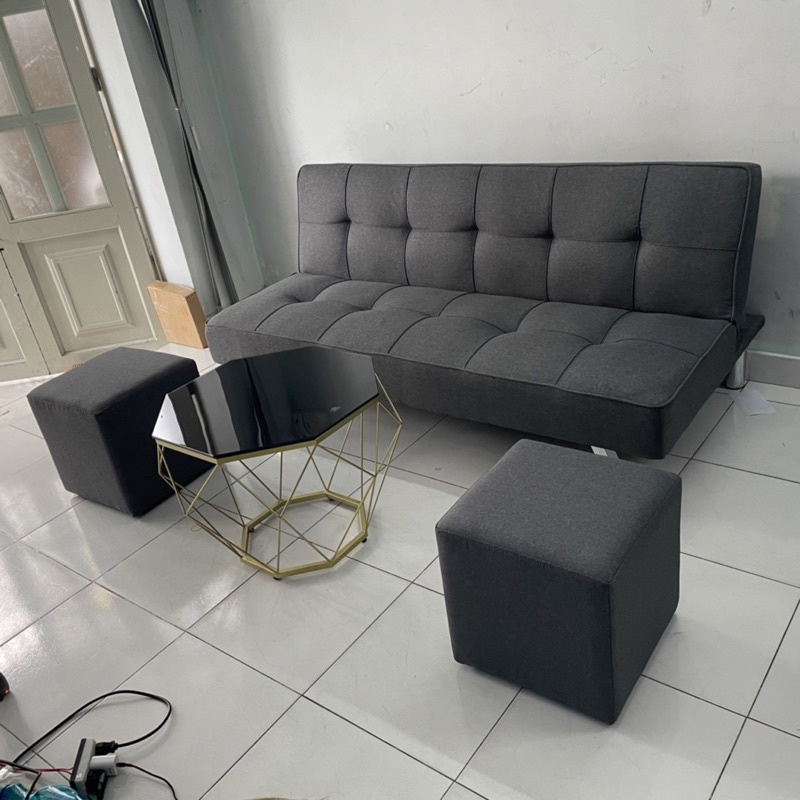 Nguyên bộ bàn ghế Sofa Bed Phòng Khách Màu Xám có bàn Kim Cương Đen mặt kiếng cường lực