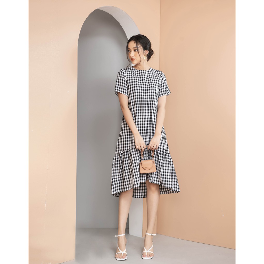 Đầm Jennie suông Leila Closet