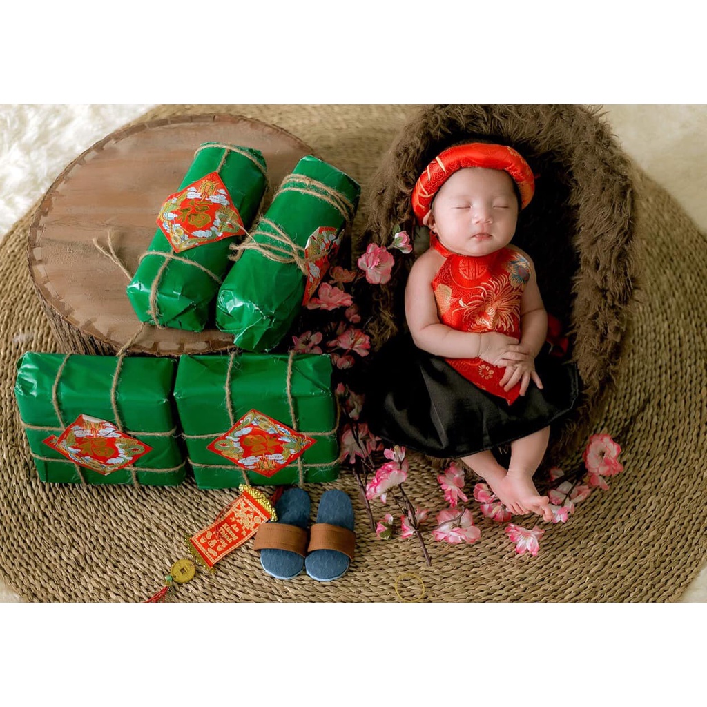 Yếm Đào Cho Bé Gái