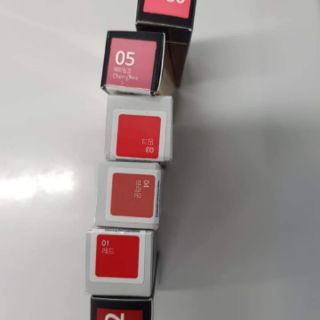 Son lì Noblack màu đỏ cam cá tính