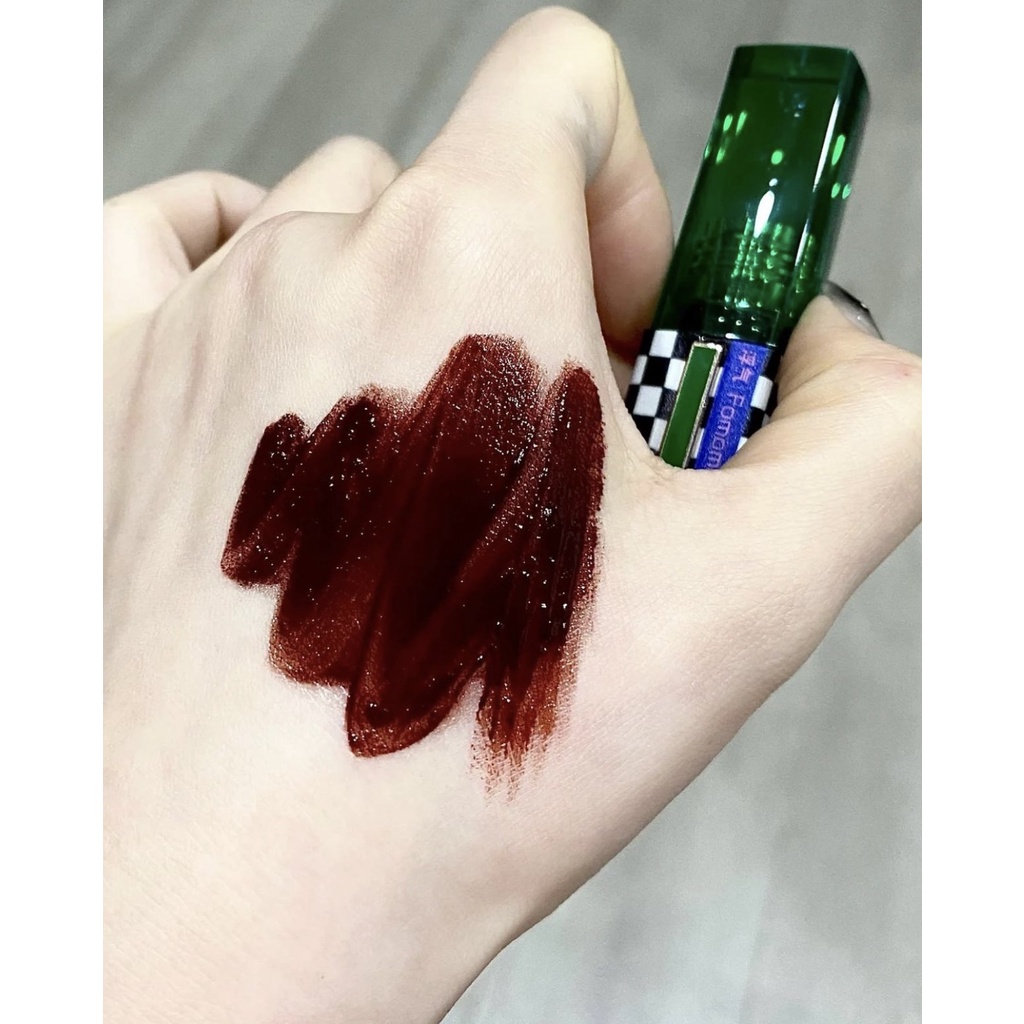 Son bóng Fomomy khóa kéo