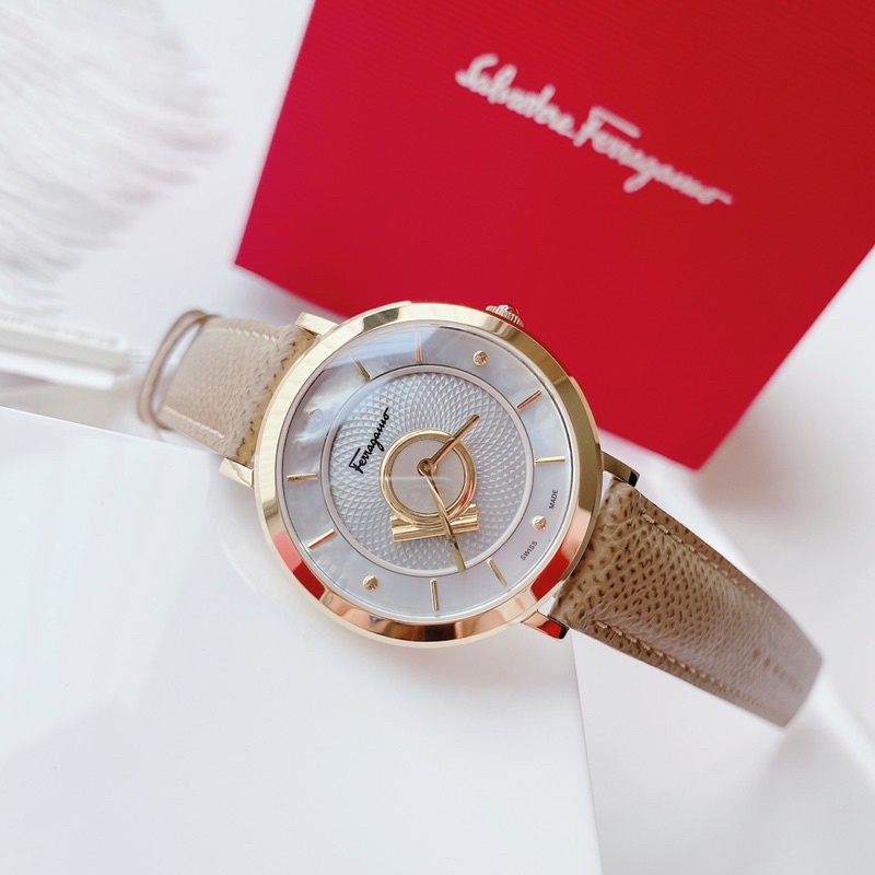Đồng hồ nữ Ferragamo New munietto collection