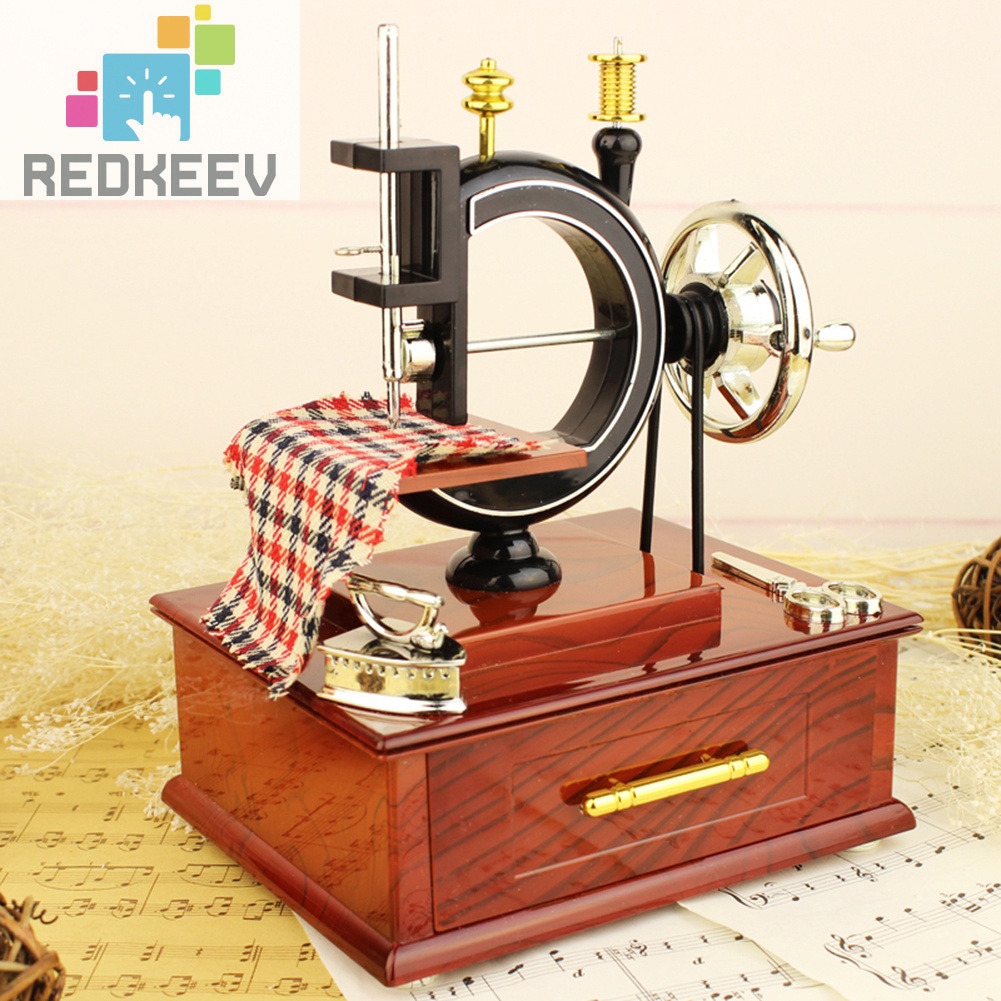 Hộp nhạc mô phỏng máy may cổ điển