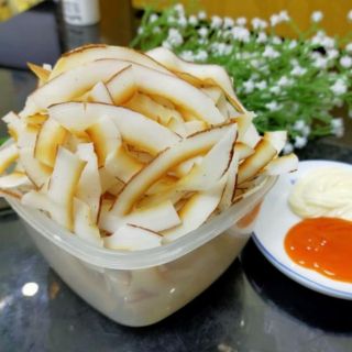 200g Dừa sấy khô giòn như bim bim thơm ngon (chấm tương ớt ngon)