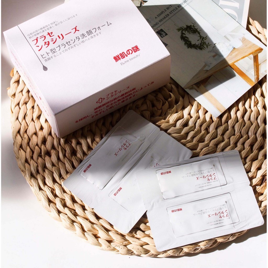 CHÍNH HÃNG Nguyên hộp 50 gói sữa rửa mặt - Ủ trắng nhau thai Nhật Bản HONGMOON98 SHOP