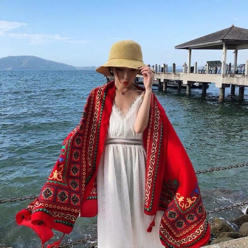 Khăn Choàng Họa Tiết Thổ Cẩm Đi Biển Phong Cách Vintage