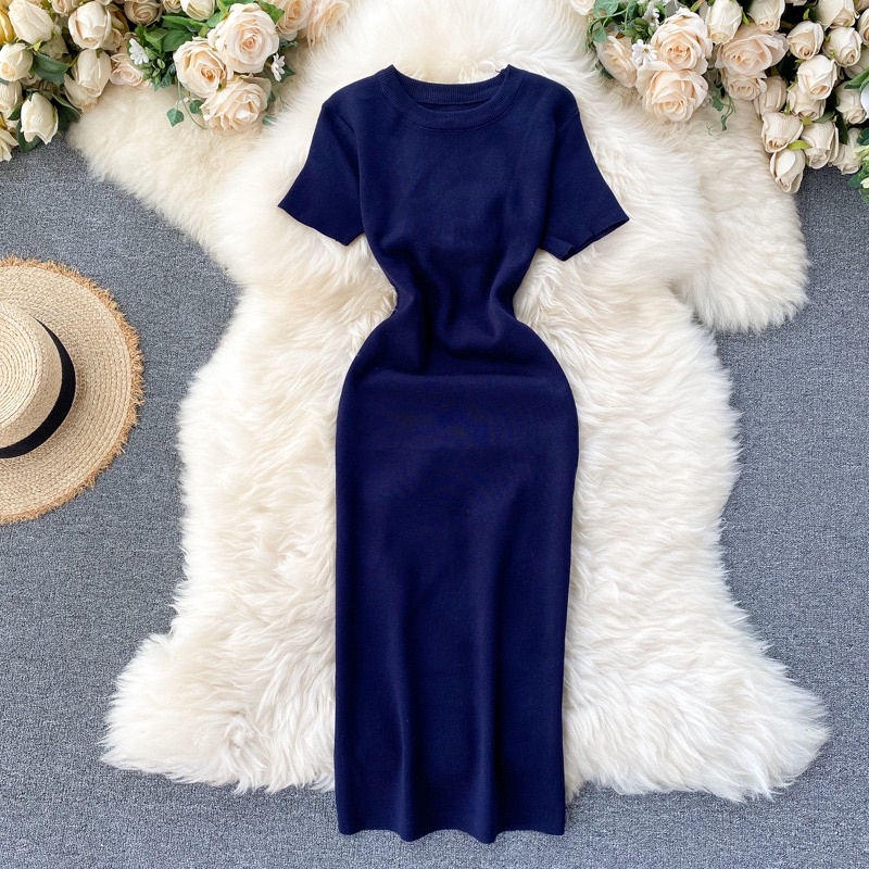 Đầm body thun len dệt kim màu trơn có tay