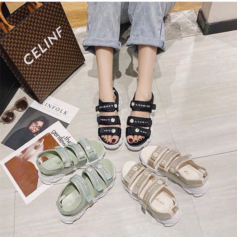 Dép Sandal Nữ Học Sinh 3 Quai Sandal Hoa Cúc Siêu Hot