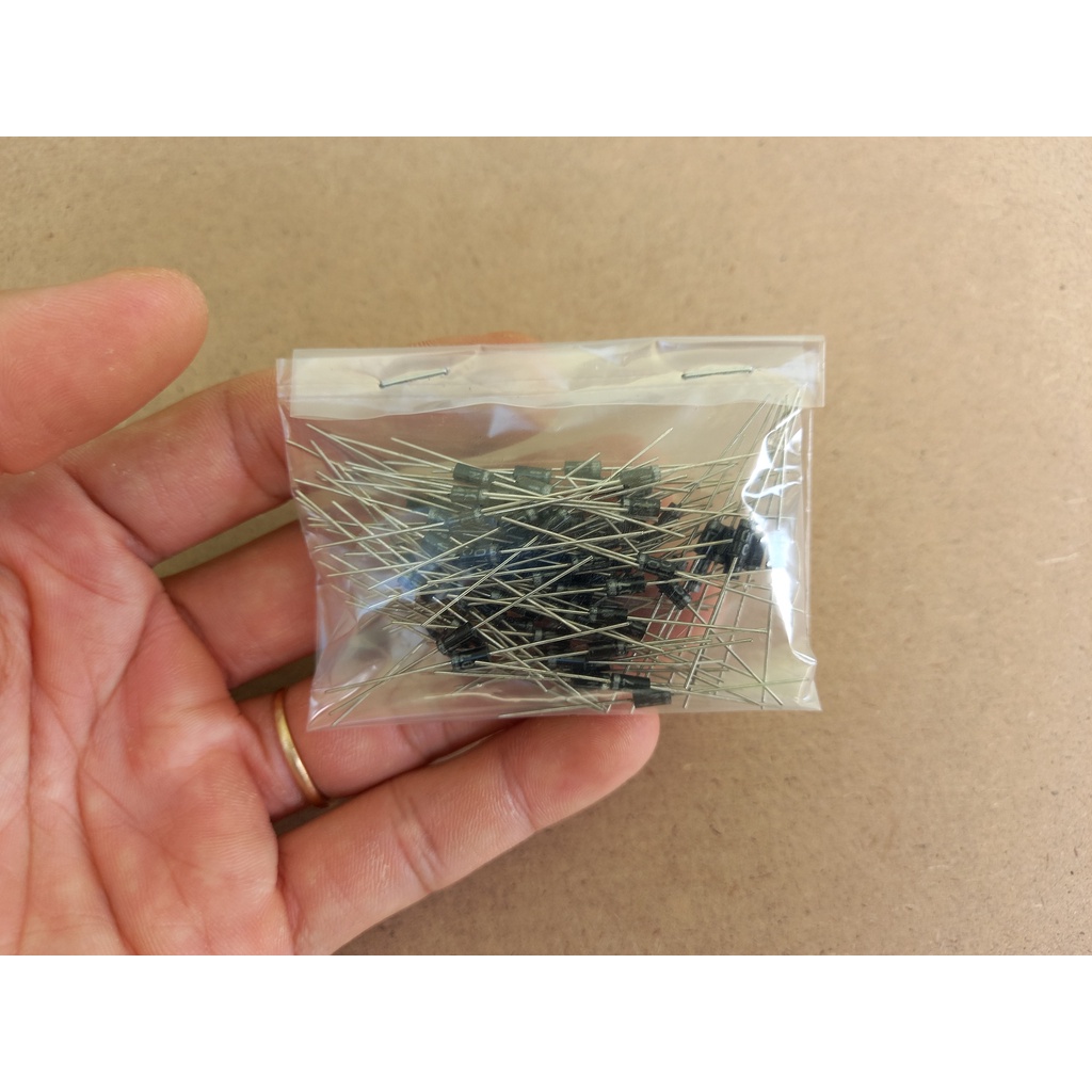 Bịch 100 Diode 1N4007 IN4007