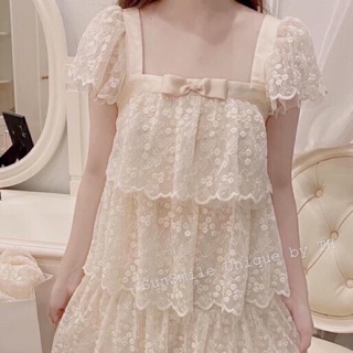 Váy ren suông tầng , gigi