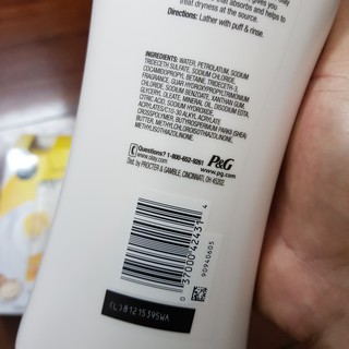 Sữa tắm Olay Ultra Moisture 700ml
