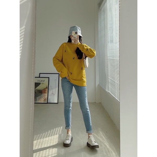 Áo Nỉ Sweater Nữ Thêu Hình Xinh Xắn Chất Chần Bông Dày Dặn Mềm Mịn Hàng Xuất Xịn Cao Cấp Nhiều Màu Phom Rộng Cá Tính