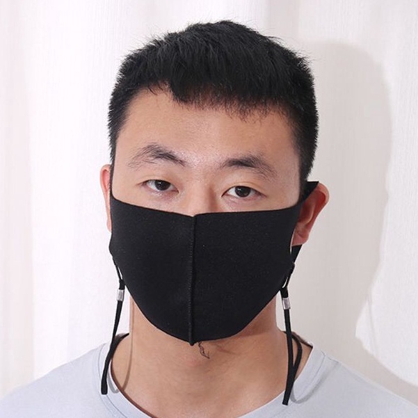 Bô Khẩu Trang vải 3 lớp và Dây Đeo Đa Năng Hàng Tặng Nivea