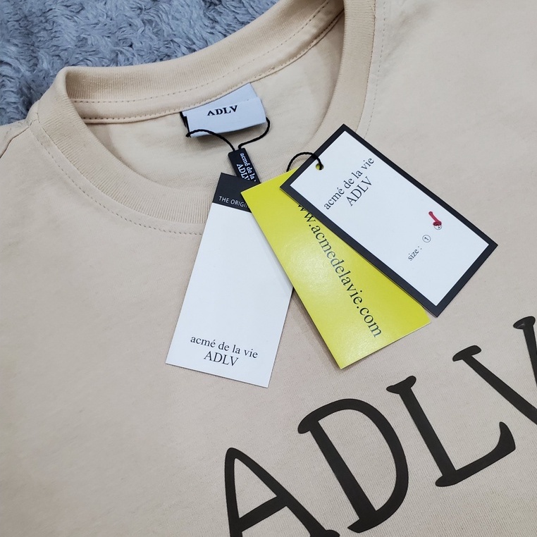 Áo thun tay lỡ form rộng nam nữ ADLV màu be hai mặt trước sau | BigBuy360 - bigbuy360.vn