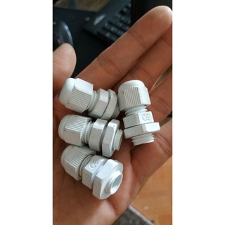 Pg7 ốc siết cáp  bằng nhựa