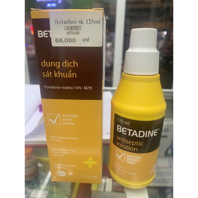 Dung dịch sát khuẩn Betadine antiseptic solution Povidon-Iod 10% kl/tt chai 125ml