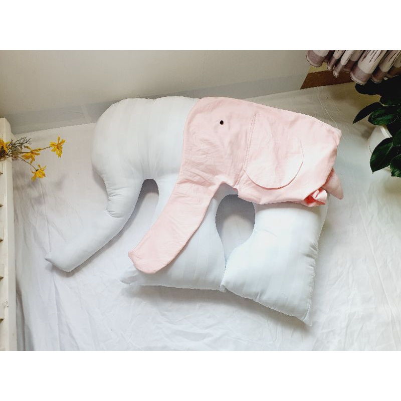 Gối chống trào ngược  đáng yêu cho bé