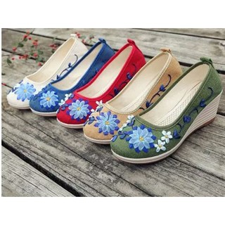 GIÀY THÊU HOA LÁ CAO 5CM (CÓ NHIỀU MÀU)