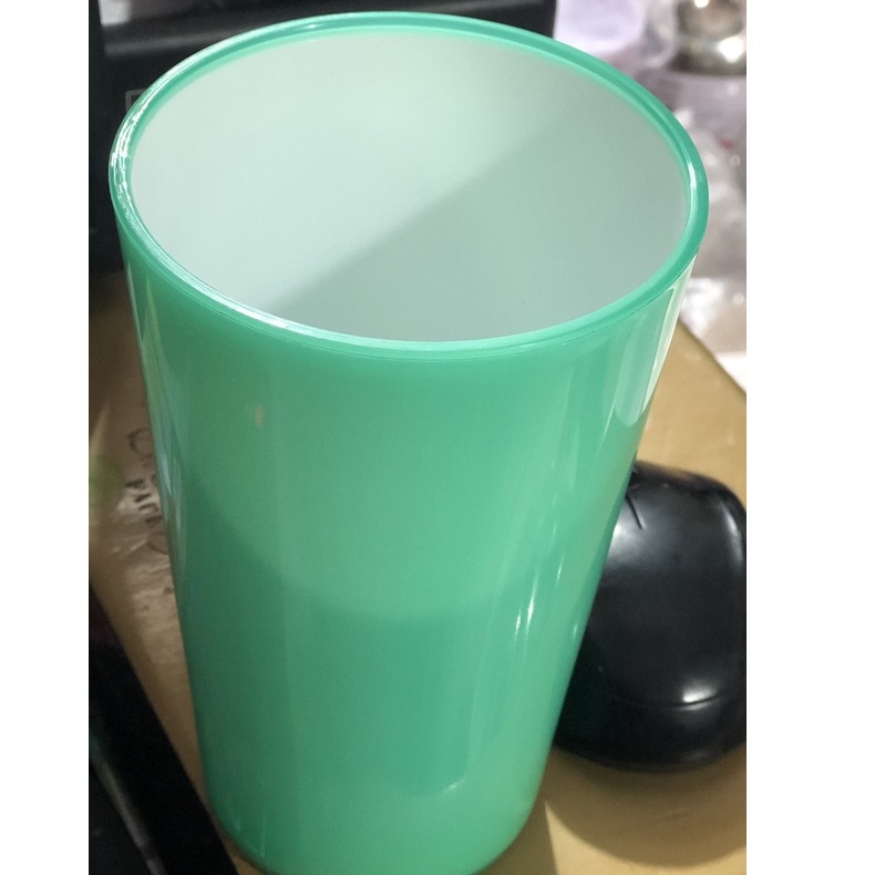 ly nhựa 2 màu cao cấp 750ml