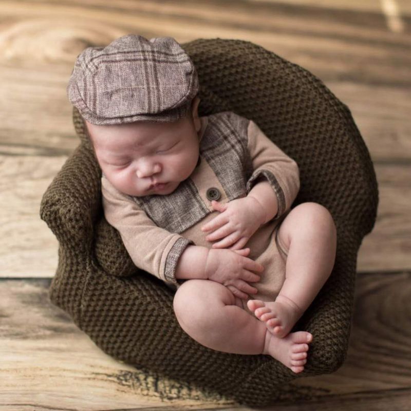 Bộ ghế sofa và 2 gối mini làm đạo cụ chụp ảnh cho bé