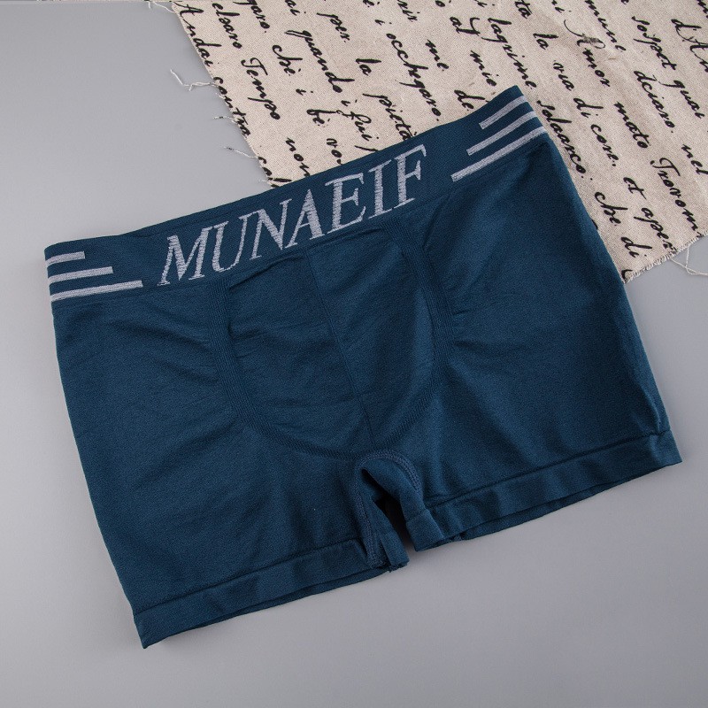 Set 4 quần lót nam Munaeif free size, 2 quần sịp tam giác và 2 quần sịp đùi chất liệu cotton QSN004 (50-80kg)