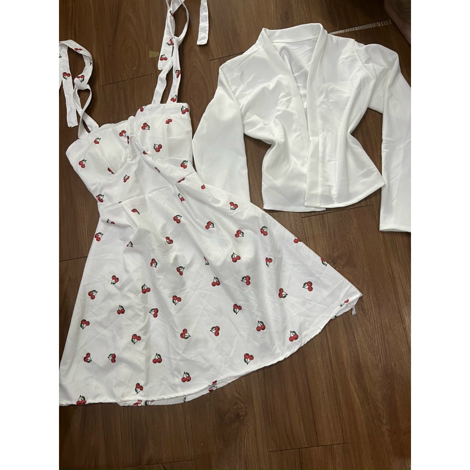 Sét áo khoác gân tăm phối váy đầm nữ màu trắng hai dây họa tiết chery dễ thương