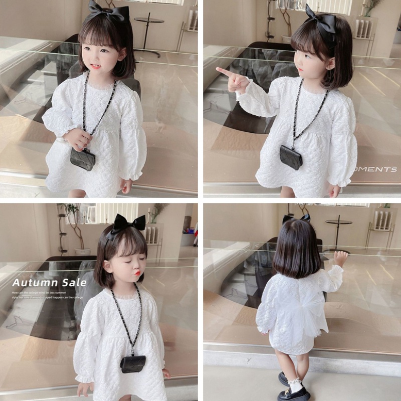 Đầm dài tay phong cách phương tây dành cho bé gái