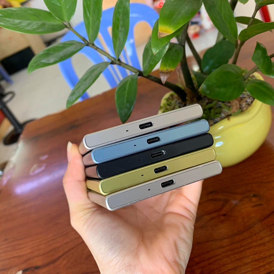 Điện thoại SONY XZs 1SIM bản AU | BigBuy360 - bigbuy360.vn