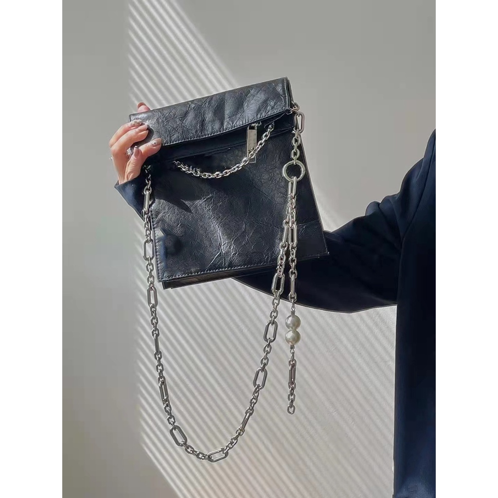 Túi Đeo Chéo Vai Thời Trang Cá Tính