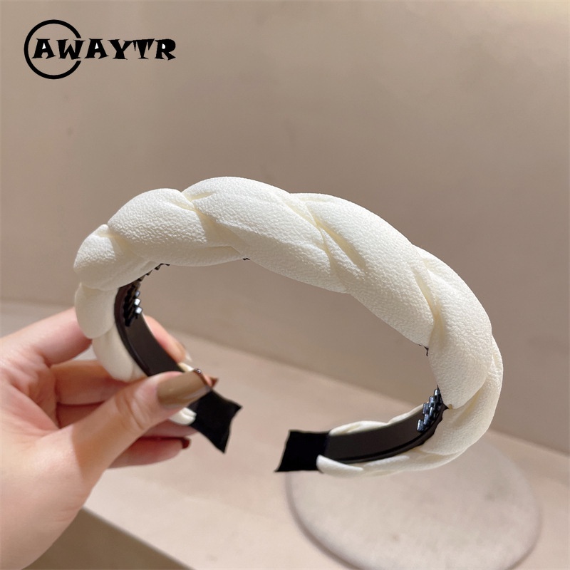 Băng Đô Ren Đính Ngọc Trai Nhỏ Màu Be Sữa Trắng Hàn Quốc Hàng Mới
