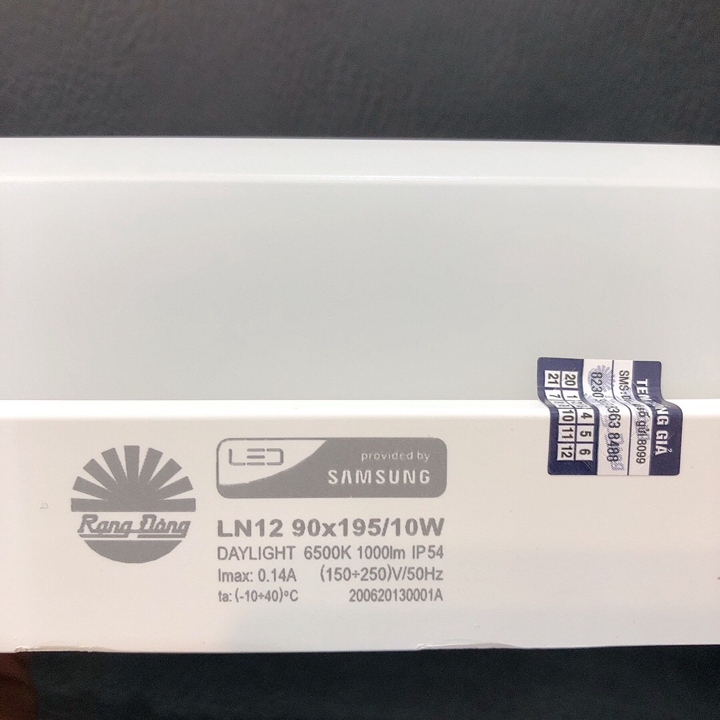 Đèn LED Ốp tường Rạng Đông 10W - Dùng trong phòng vệ sinh, nhà kho hoặc hành lang - Bảo hành 1 năm