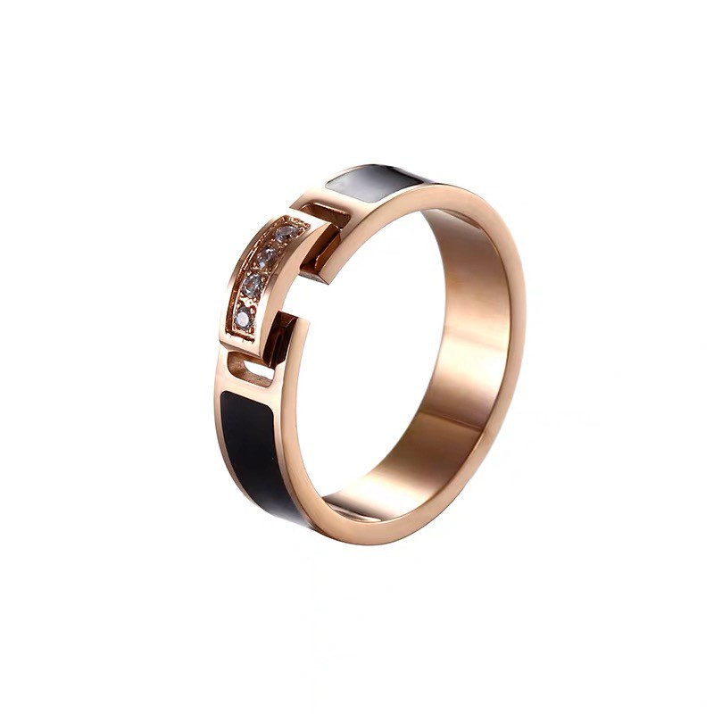 Nhẫn Thép Titan Mạ Vàng 18k Đính Kim Cương Độc Đáo Hợp Thời Trang Cho Nữ