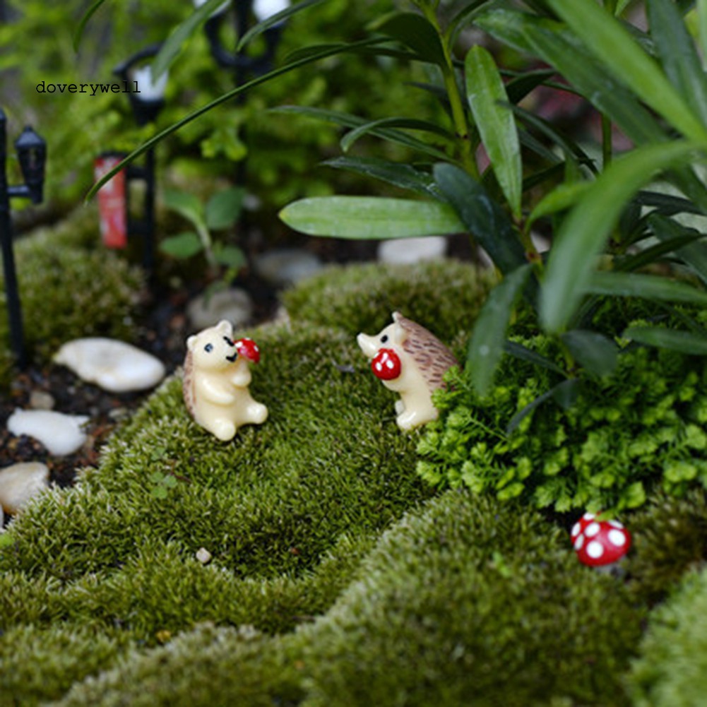 2 Chú nhím mini bằng nhựa resin dùng để trang trí tiểu cảnh