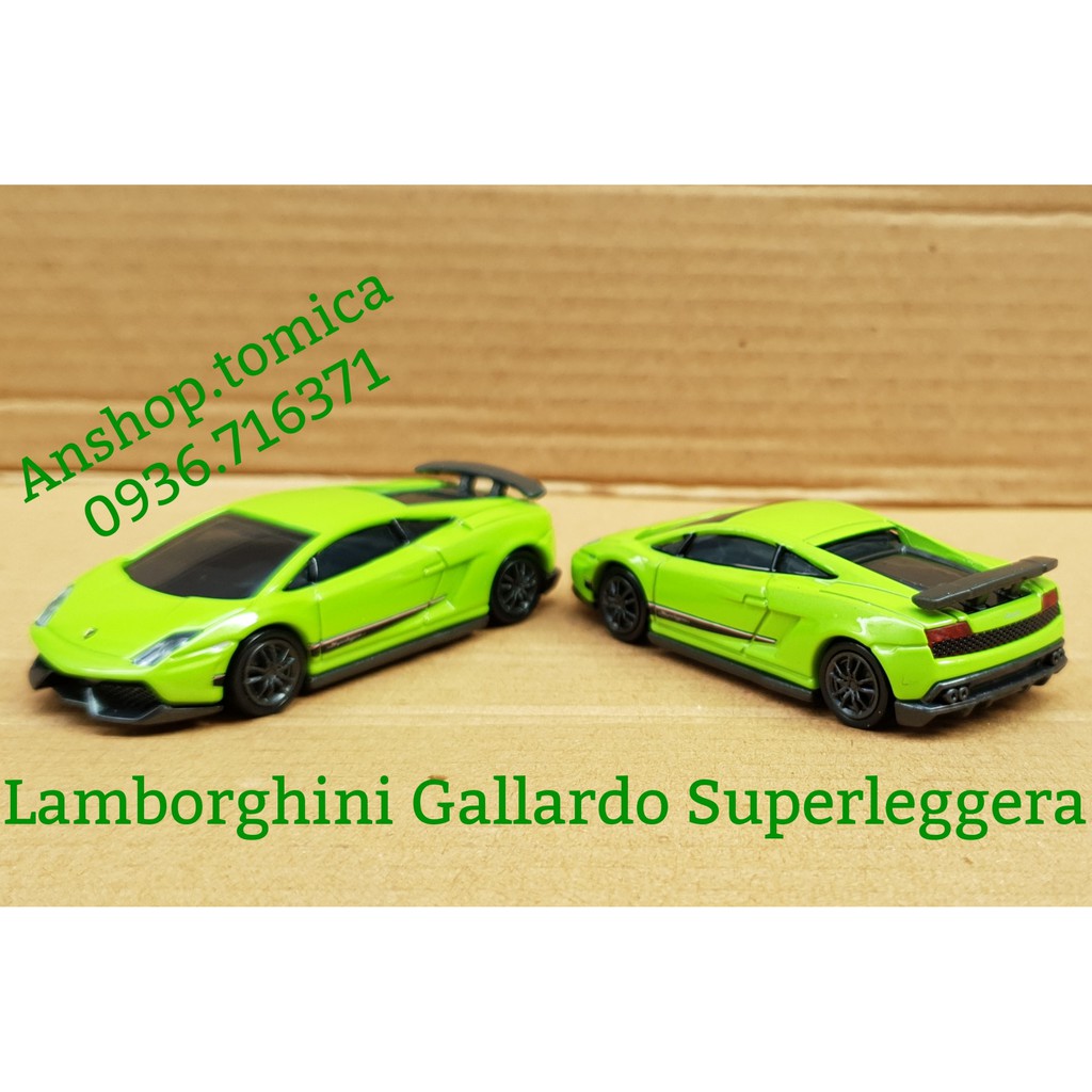 Mô hình xe Lambor premium màu xanh lá  tomica Nhật Bản