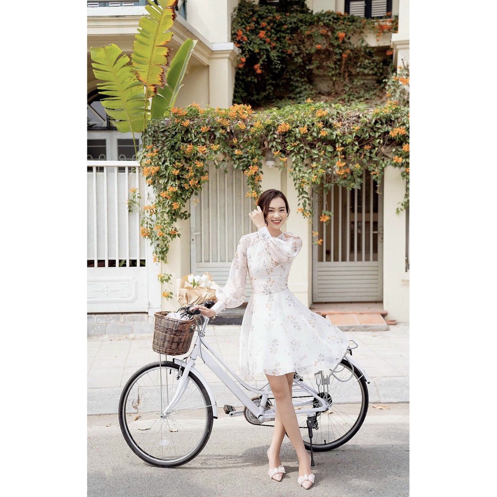 [Mã WAMT1505 giảm 10K đơn 0K] Đầm Hoa Nhí Vintage ❤️FREESHIP❤️ Dáng Xòe Cổ Tròn Tay Dài Phồng Nhún Ngực | BigBuy360 - bigbuy360.vn