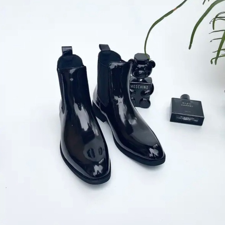 Chelsea Boots Classic DA BÓNG ,giày bốt nam , Đế cao su mềm ,Siêu Nhẹ, màu đen , Đế Cao 3cm ,Có Khâu Đế