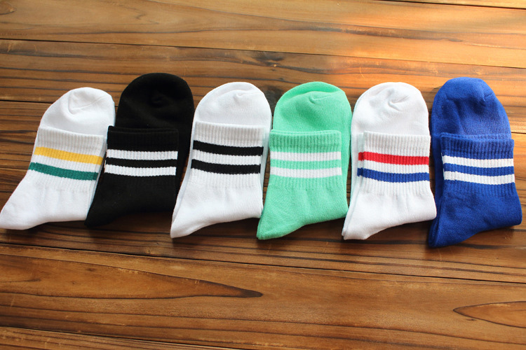 Vớ cotton cho nam họa tiết sọc nhiều màu